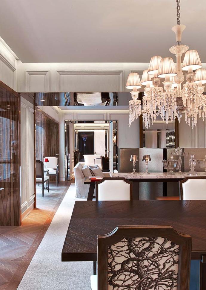 baccarat suite, dining room, chandelier