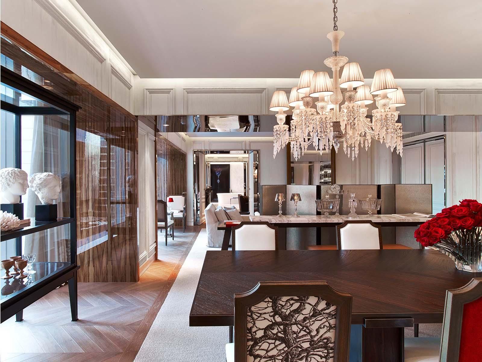 baccarat suite, dining room, chandelier